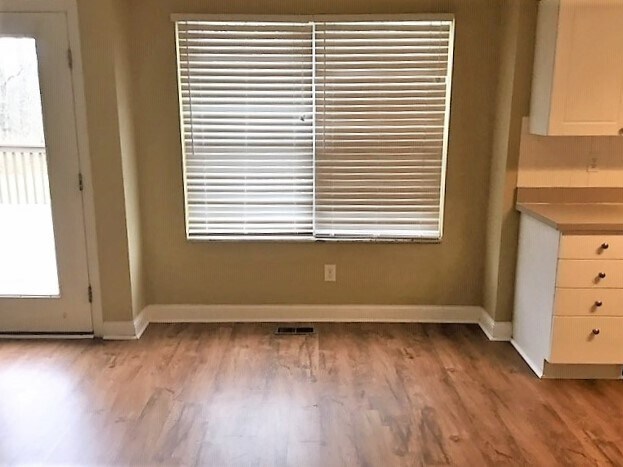 Building Photo - 328 Prairie Run Dr