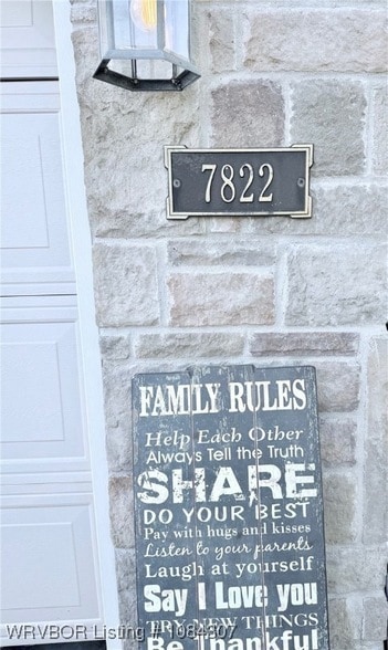 Building Photo - 7822 Huntington Way