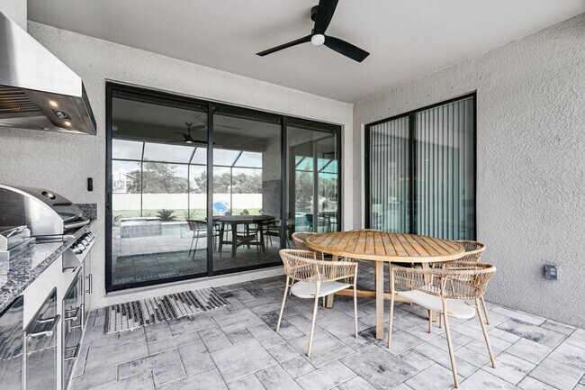 Building Photo - 11336 Canopy Loop