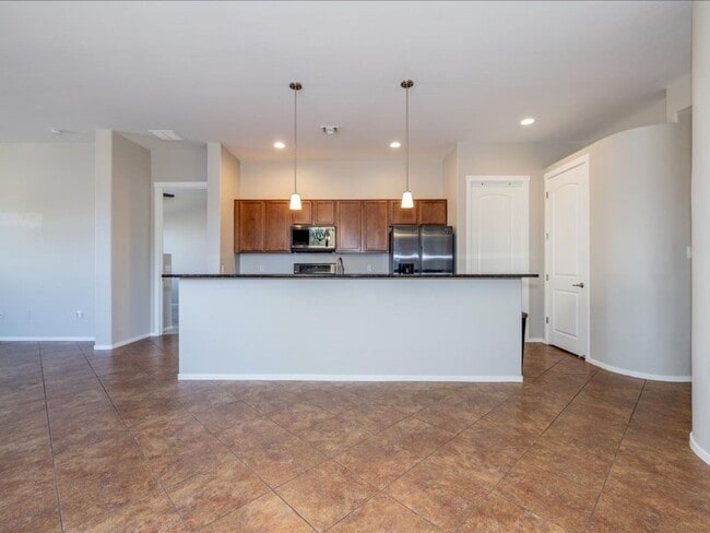 Building Photo - 8721 E Perry Park Cir