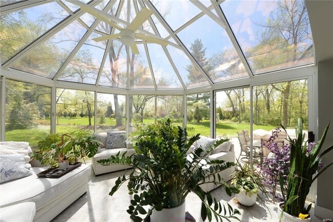 Building Photo - 1306 S Geyer Rd