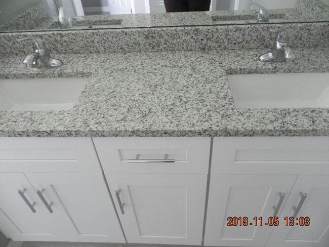 Building Photo - FURNISHED HOME IN THE GATED COMMUNITY OF T...