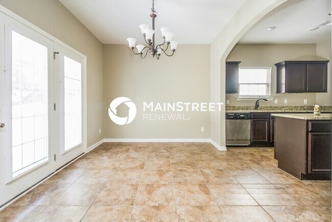 Building Photo - 4 Bedroom Pet-Friendly Home in La Vergne, TN with Main Street Renewal