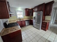 Building Photo - 205 Elmbrook Dr