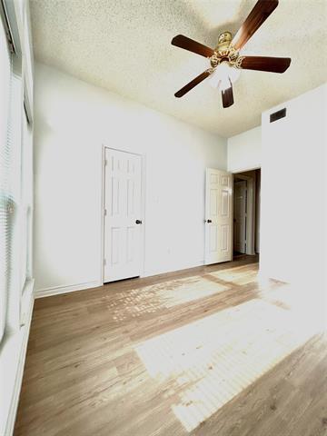 Building Photo - 1605 High Crest Ct