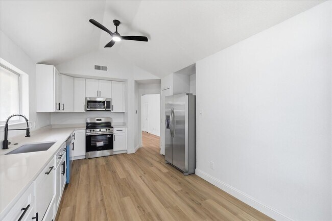 Building Photo - 8812 Sabinas Trail