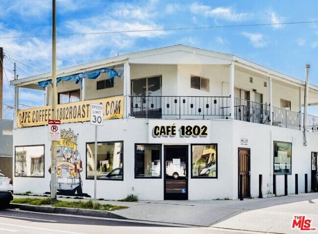 Building Photo - 2581 Arvia St
