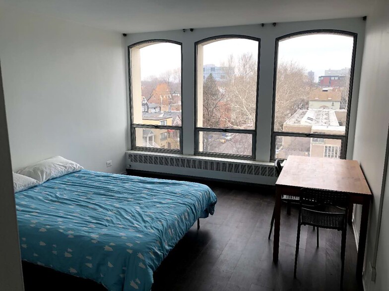 Primary Photo - 1401 E 55th St