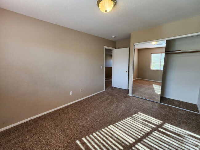 Building Photo - Beautiful former Model Home located near S...