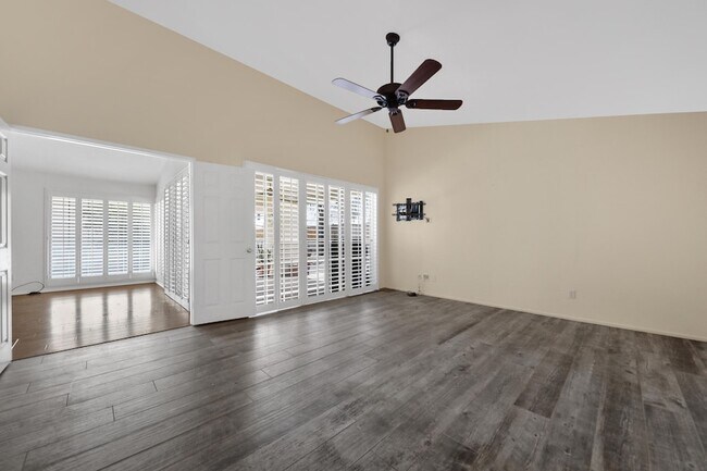 Building Photo - 77717 Cll Las Brisas S