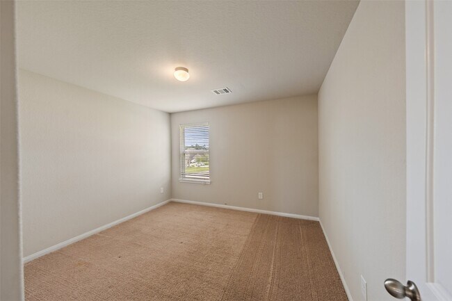 Building Photo - 3580 Cannon Dr