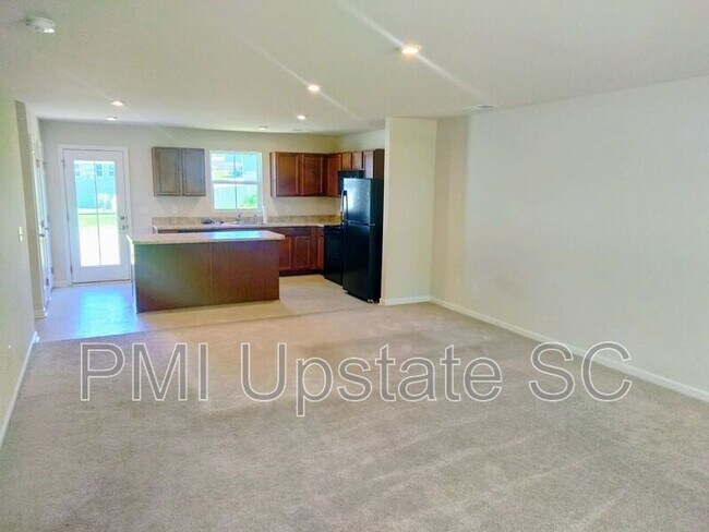 Building Photo - 236 Lily Park Way