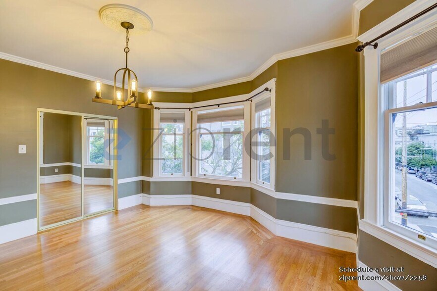 Building Photo - 1701 Grove St