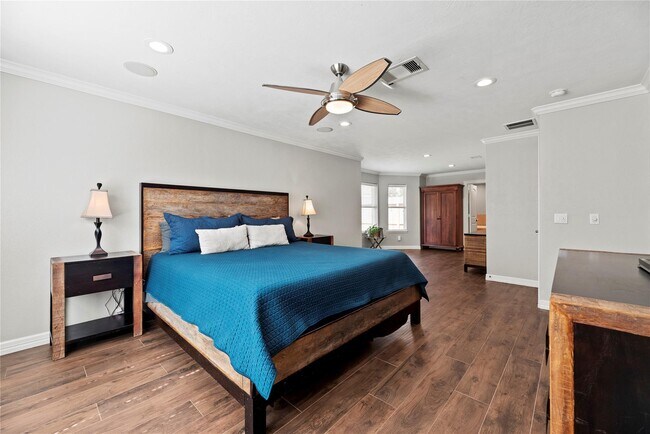 Building Photo - 903 Sugarfield Ct
