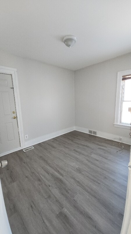 Building Photo - 7005 Orchard Ave