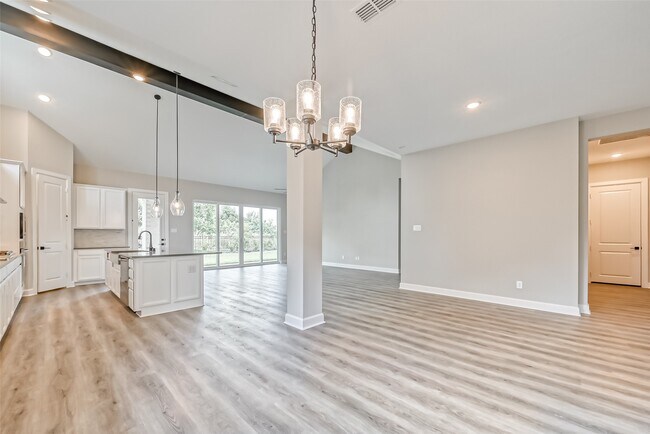 Building Photo - 610 Vineyard Hollow Ct