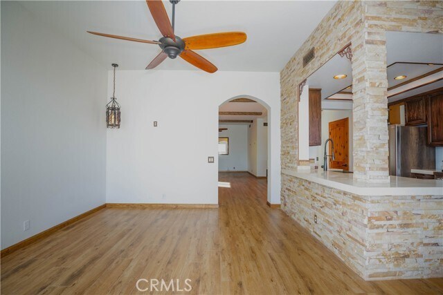 Building Photo - 650 Ivywood Ln