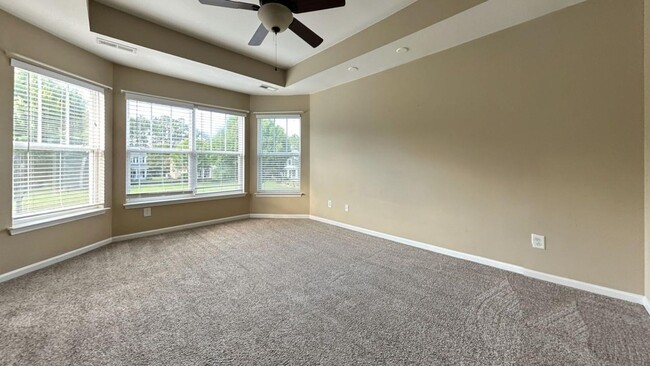 Building Photo - 3 bed / 2.5 bath ~ Foxbank Plantation