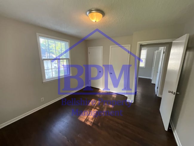 Building Photo - Spacious 3 Bed, 1 Bath Home in Springfield...