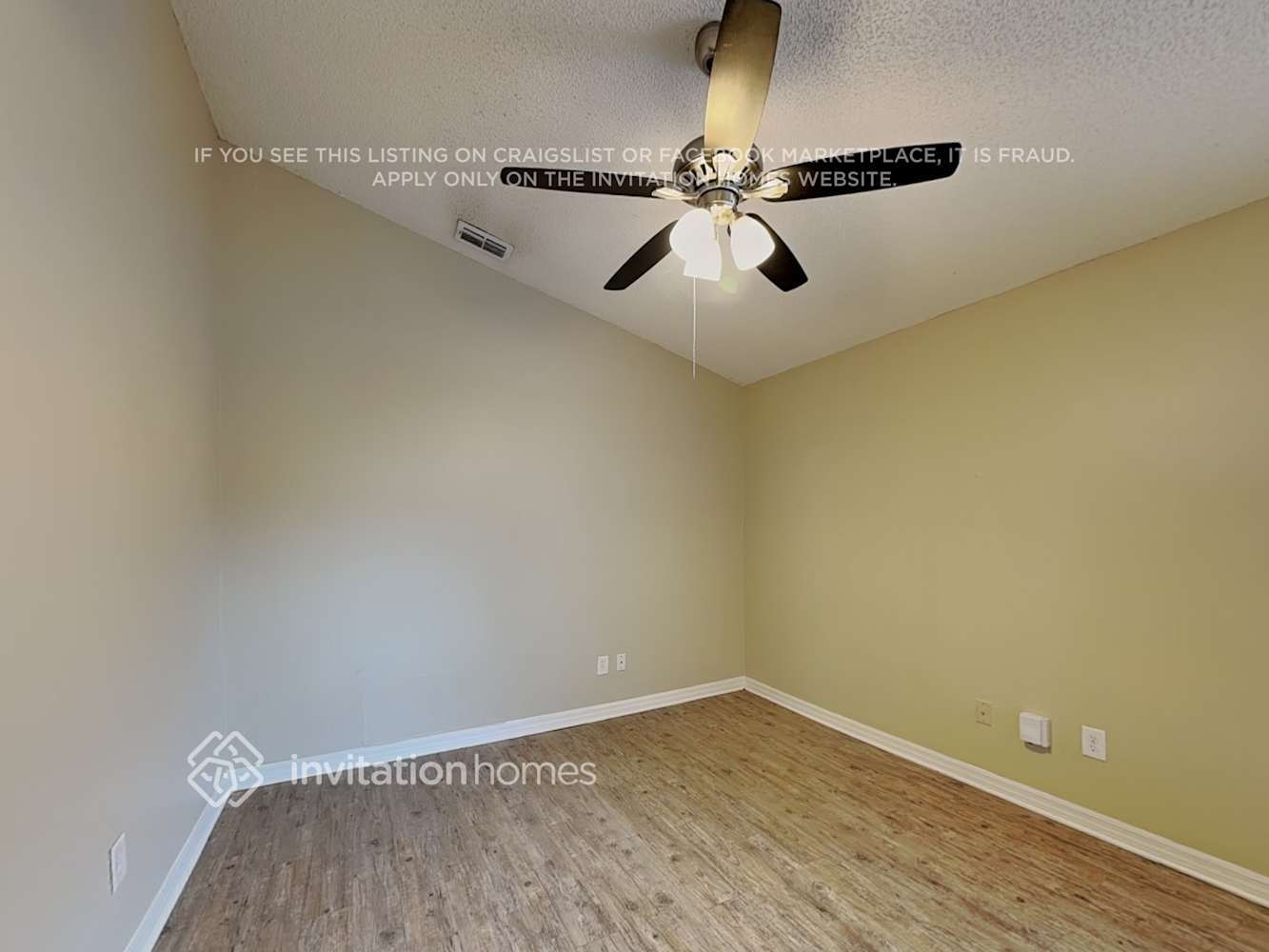 Building Photo - 1401 Brookebridge Dr