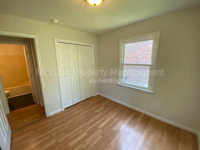 Building Photo - 118 Farrell Ln