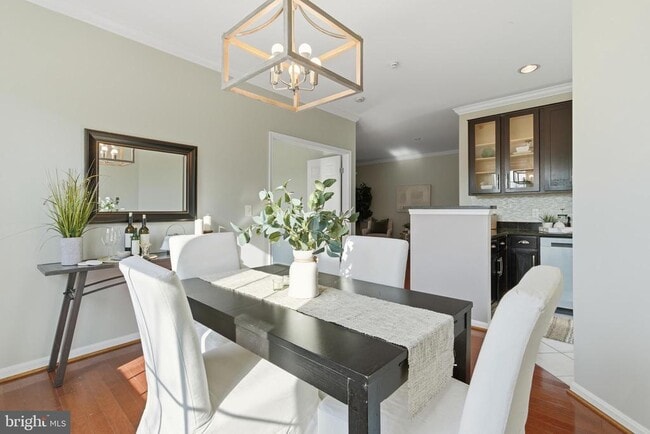 Building Photo - 2465 Army Navy Dr