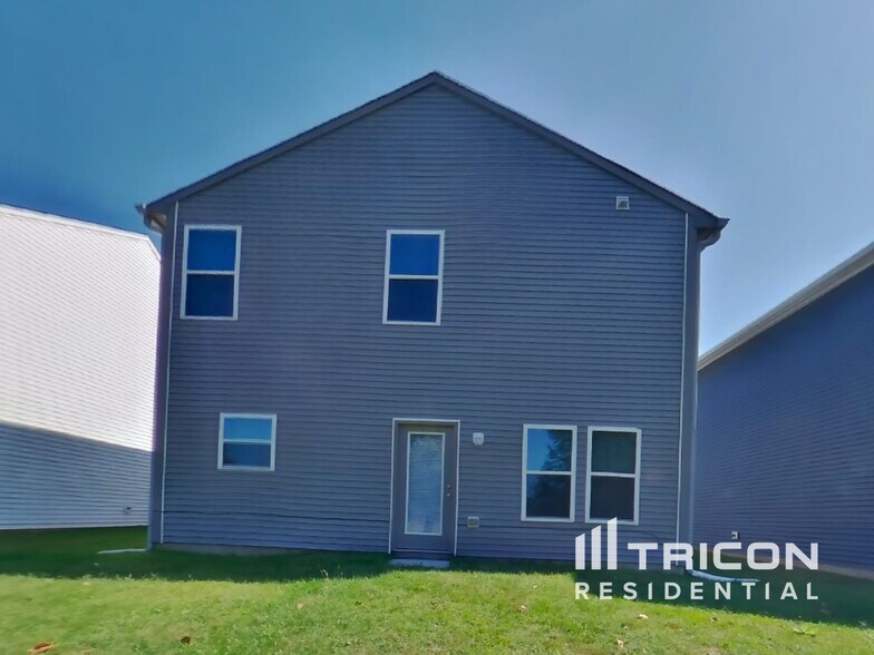 Building Photo - 1094 Tomahawk Pl