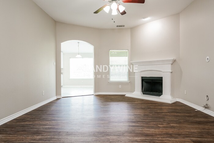 Building Photo - 9313 Marilyn Ct