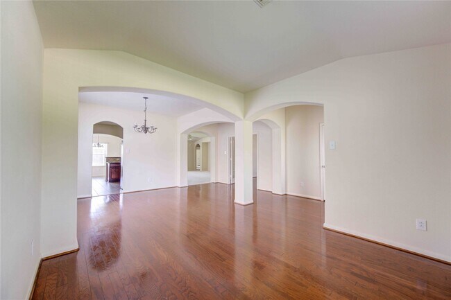 Building Photo - 5115 Trevors Trace Ln