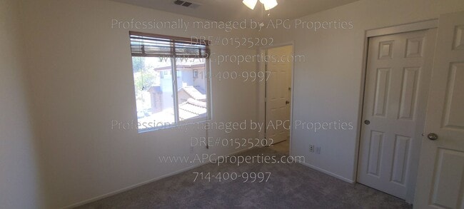 Building Photo - 2008 Montilla St
