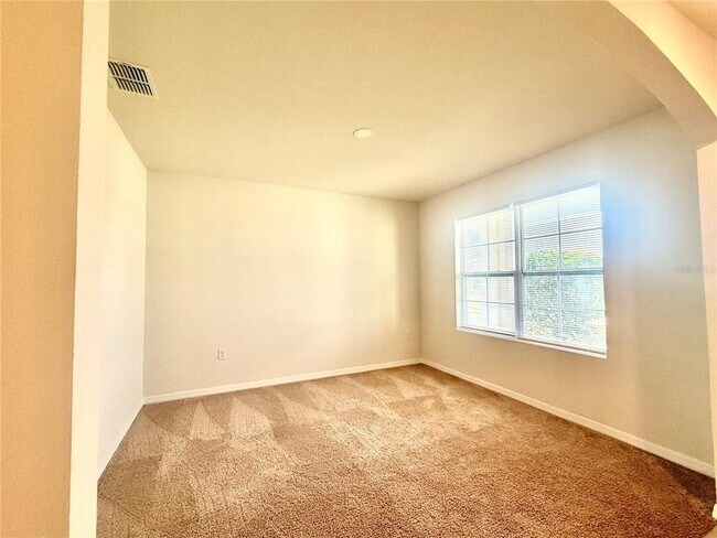 Building Photo - 5350 Pine Lilly Dr