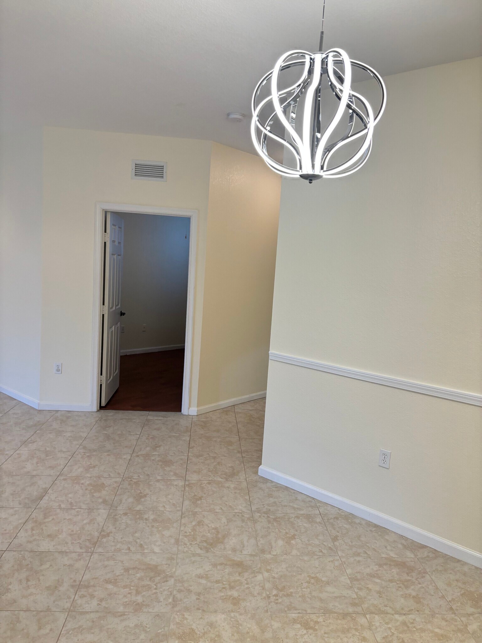 Dining room - 7554 SW Herrington Ln