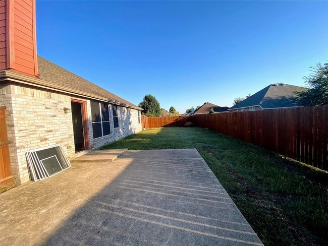 Building Photo - 1003 Sipapu Ct