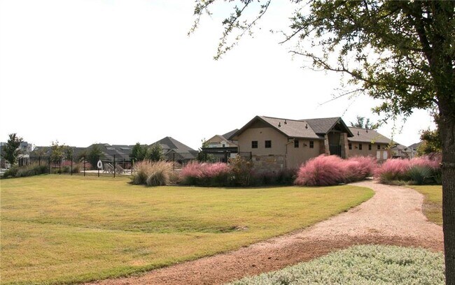 Building Photo - 624 Carly Ann Ln