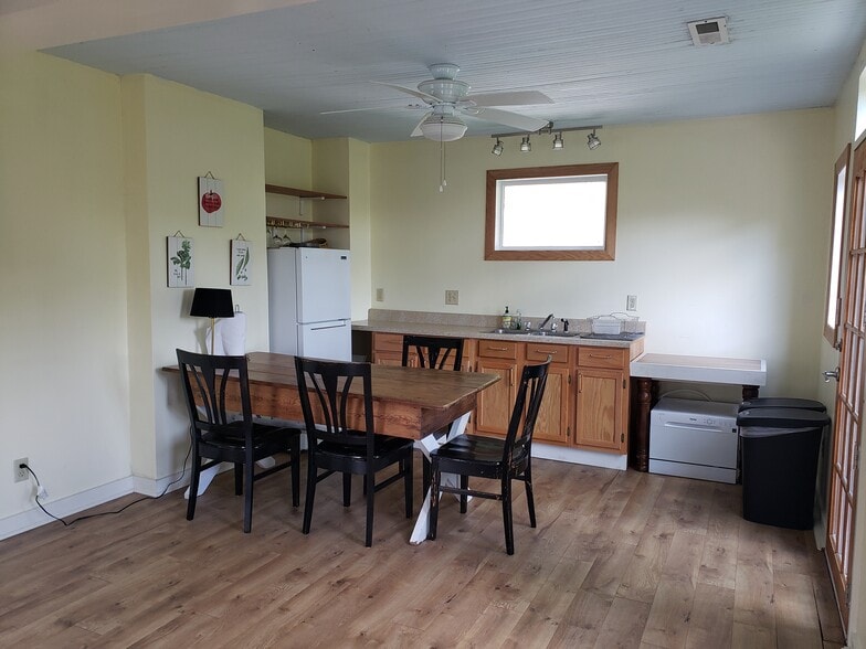 Building Photo - 503 Wachovia St