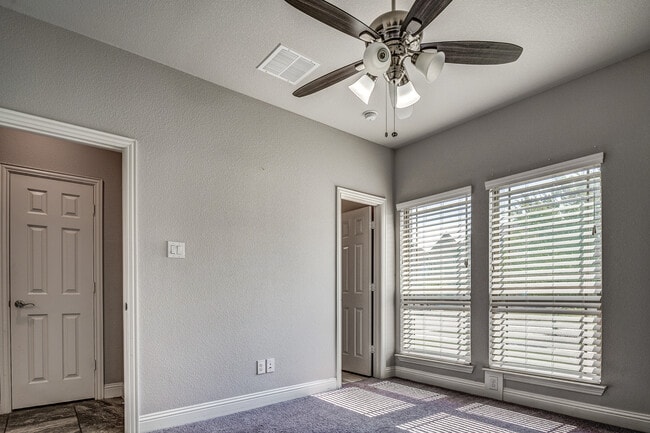 Building Photo - 14015 Steadman Dr