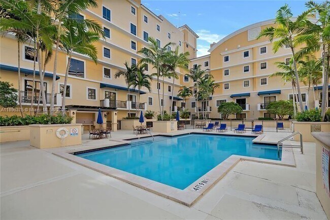 Building Photo - 8395 SW 73rd Ave