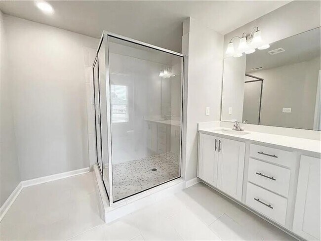 Building Photo - 5520 Rock Place Ct