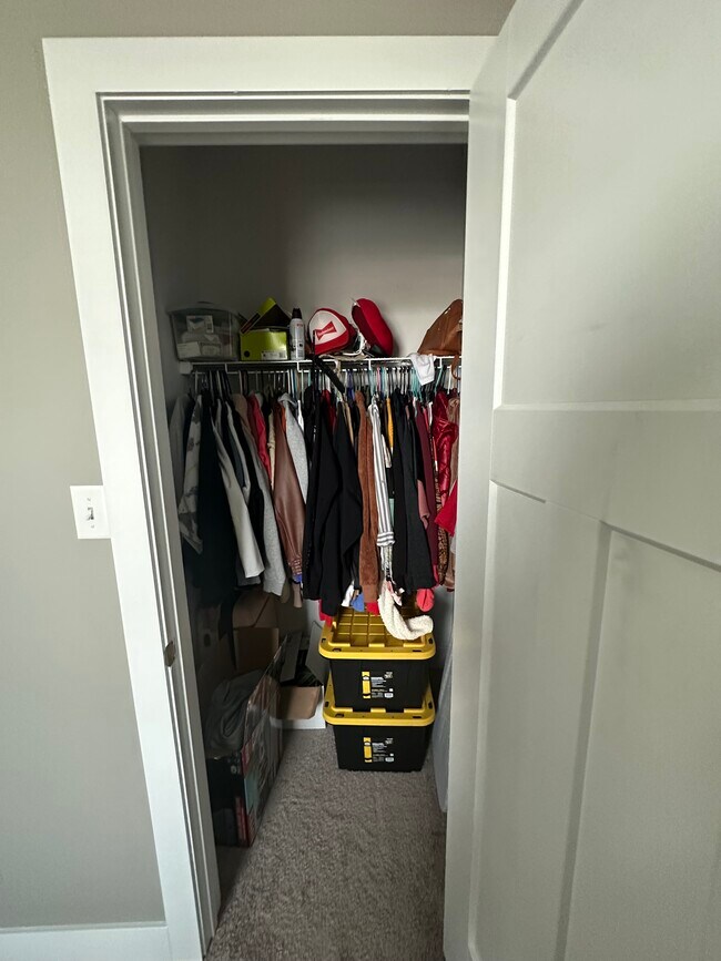 Building Photo - 2222 Shenandoah Ave