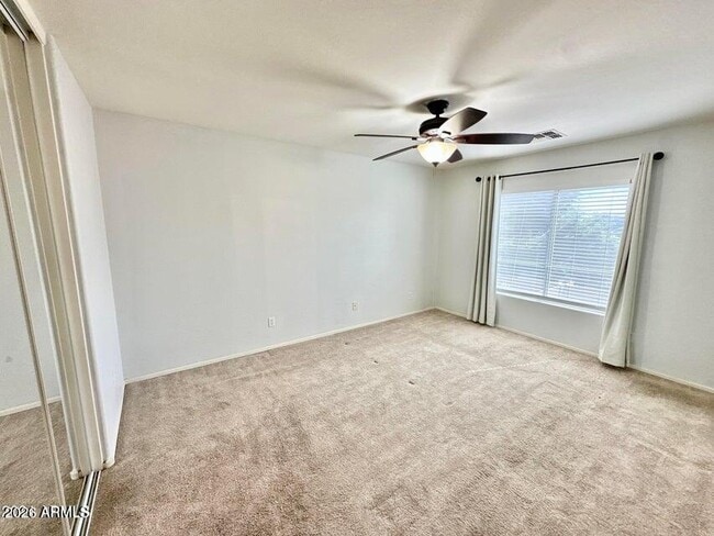 Building Photo - 11569 W Cinnabar Ave