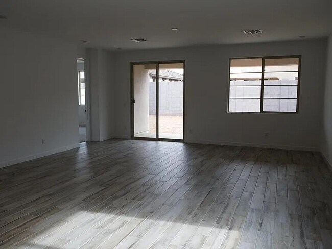 Building Photo - 26403 S 229th Pl
