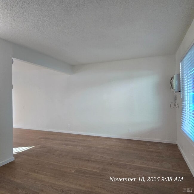 Building Photo - 140 Cernon St