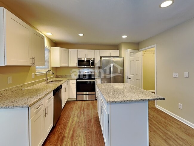 Building Photo - 8685 Woolstone Ct