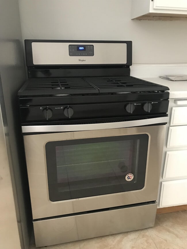 Building Photo - 244 S 1135 W