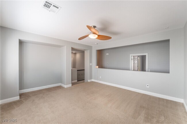 Building Photo - 1005 Windwalker Ave