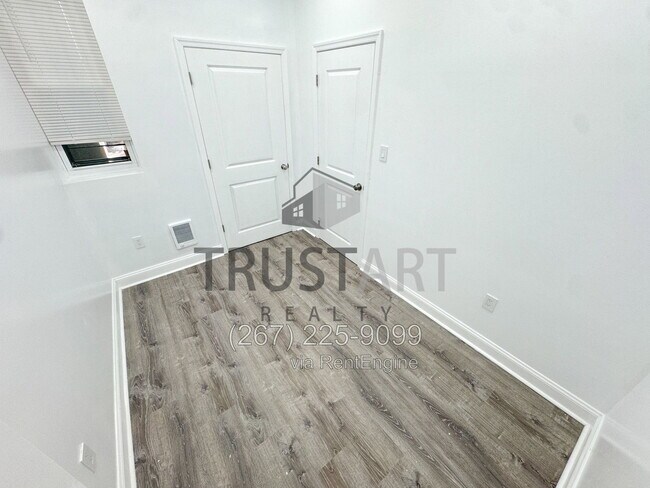 Building Photo - 2507 N 19th St