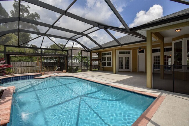 Building Photo - Spacious 4BR + Office Home with Pool in Garison Way