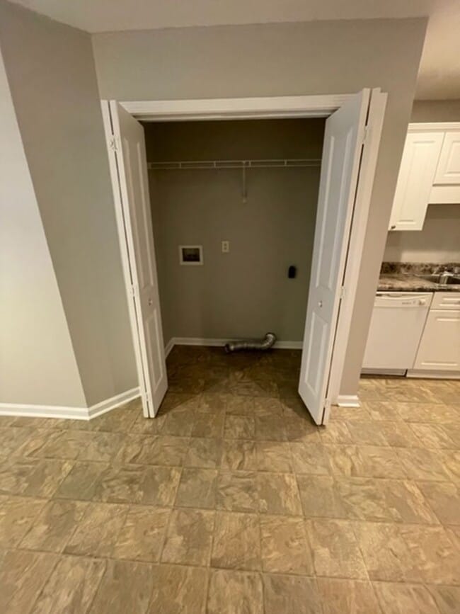 Building Photo - Townhome for rent in Calera