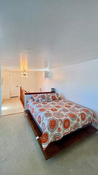 Loft 3 - 512 Cathedral St