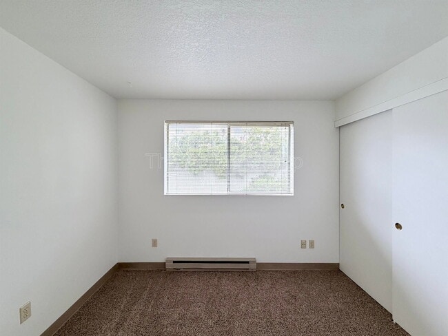 Building Photo - 8991 SW Herb Way